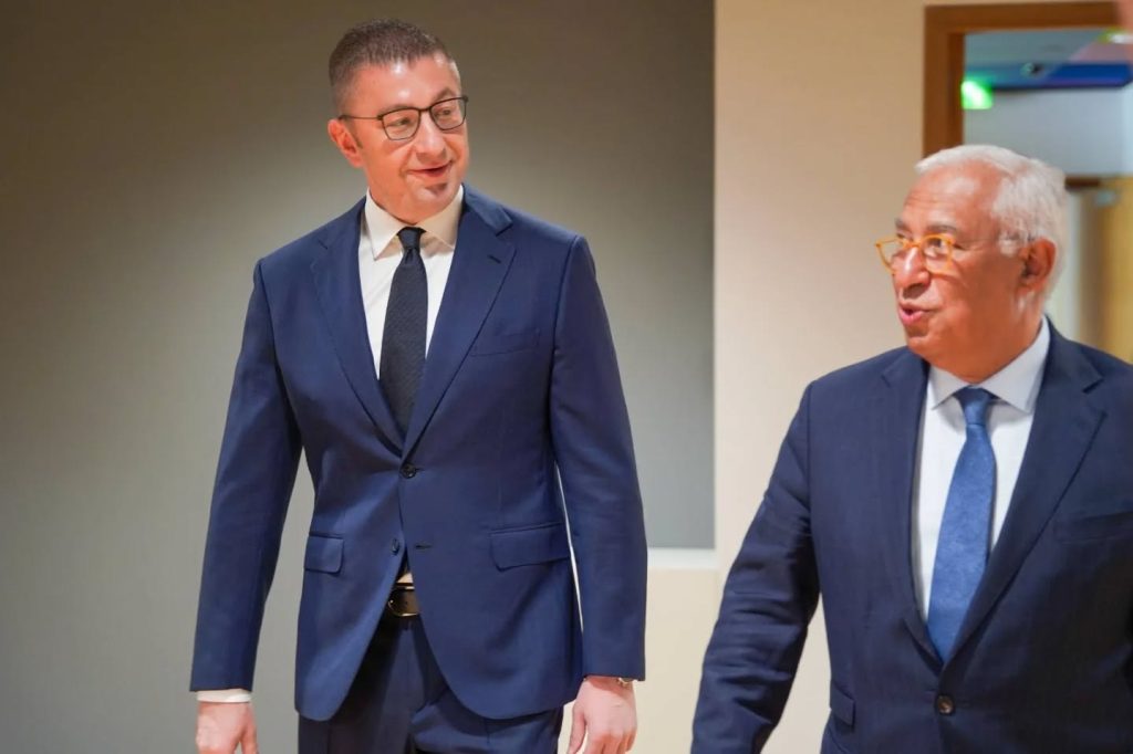 По сите понижувања кои ни се случија во минатото, на состанокот ги повторивме нашите позиции кои се достоинствени, кажа Мицкоски од Брисел