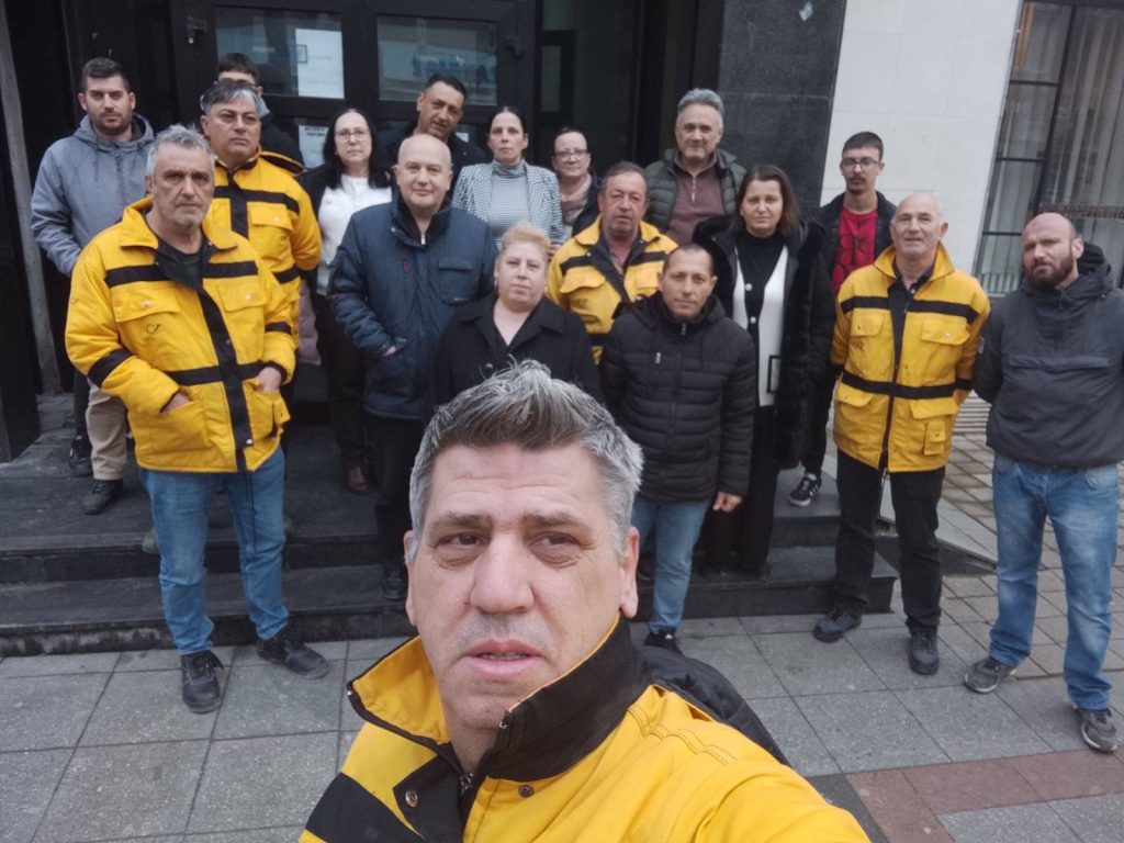 ОТКАКО ИЗЛЕГОА НА ПРОТЕСТ ПОРАДИ ЗАДОЦНЕТА ПЛАТА, ПАРИТЕ ИМ ЛЕГНАА НА СМЕТКА