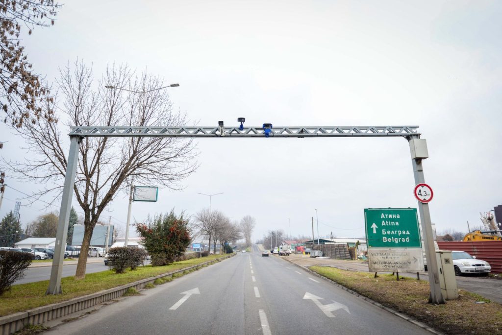 БЕЗБЕДЕН ГРАД СО ЗГОЛЕМЕН ПРАГ НА ТОЛЕРАНЦИЈА НА БРЗИНА