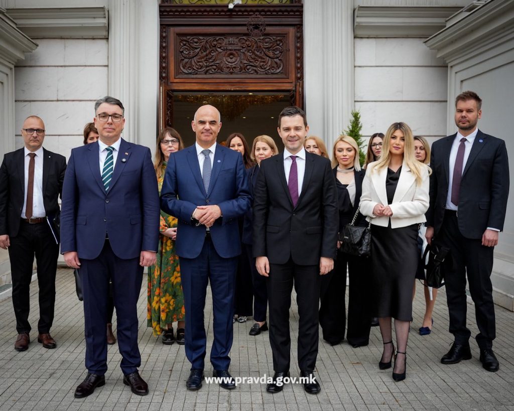 МАКЕДОНИЈА СТАВИ ПОТПИС НА ЕВРОПСКИТЕ ПРАВИЛА ЗА ВЕШТАЧКА ИНТЕЛИГЕНЦИЈА