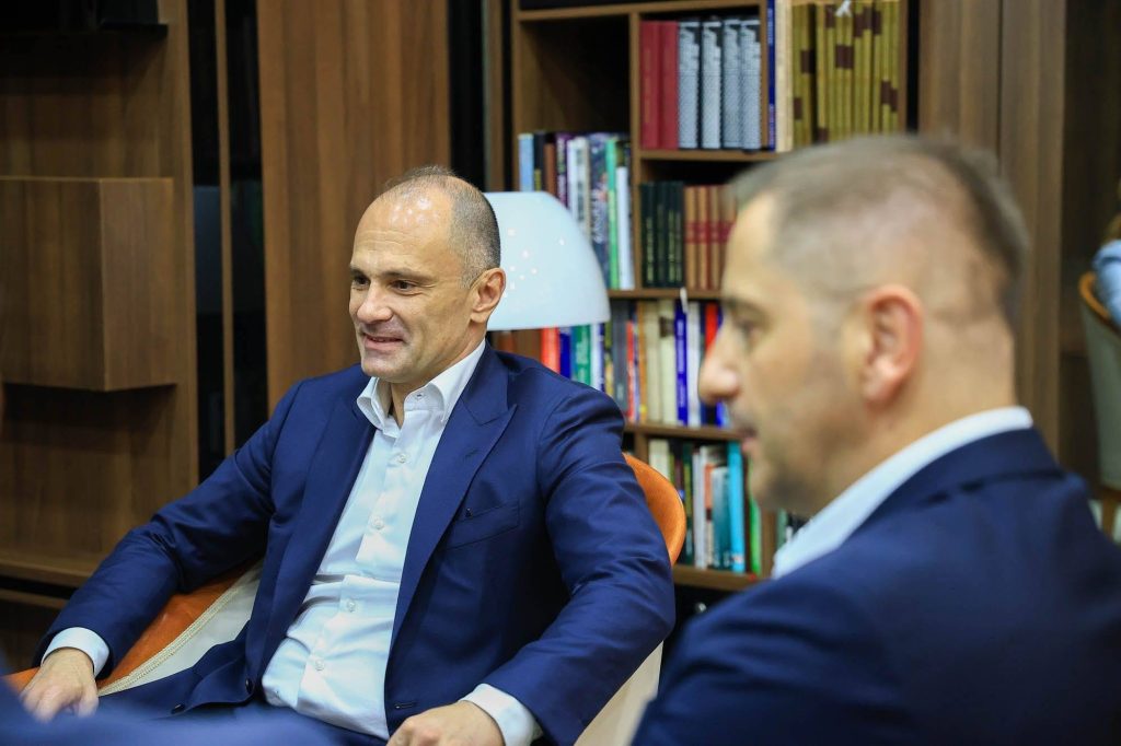 СЕ РАБОТИ ЗА БЛАГОСОСТОЈБАТА И КВАЛИТЕТОТ НА ЖИВОТ НА ГРАЃАНИТЕ, ДА НЕ ЈА ПРОПУШТИМЕ ШАНСАТА, ВЕЛИ ФИЛИПЧЕ