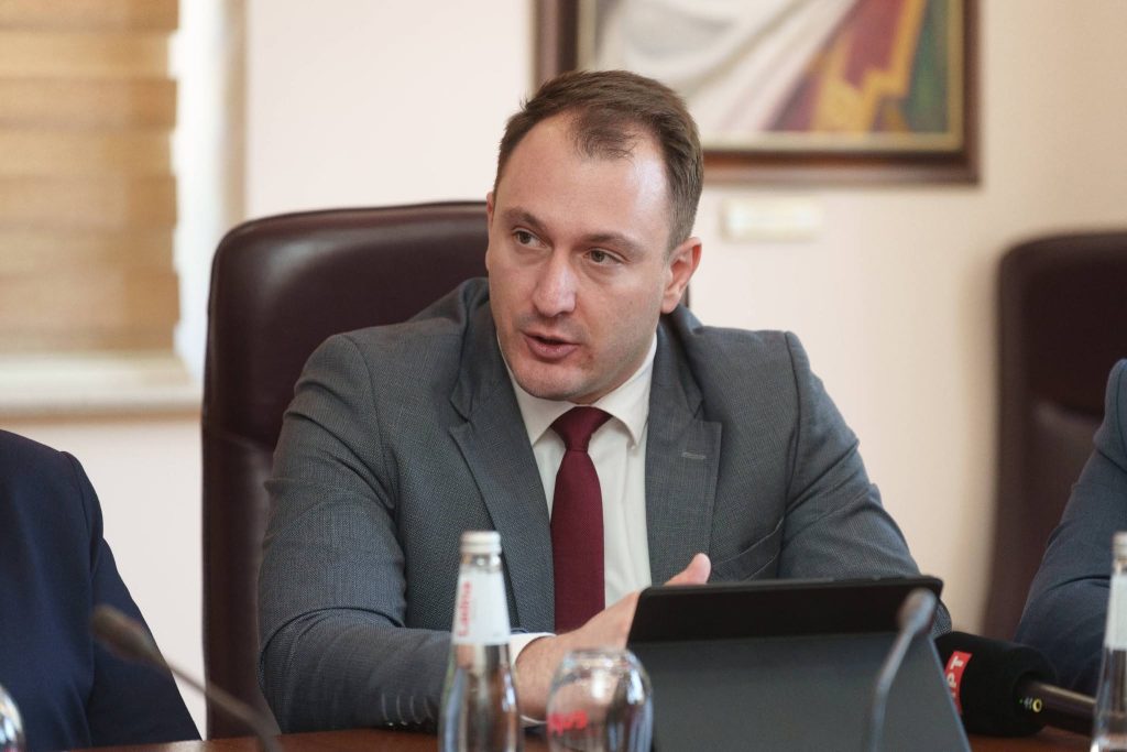 ПРОЕКТ ВРЕДЕН 6,5 МИЛИОНИ ЕВРА: СЕ ГРАДАТ ТЕМЕЛИТЕ НА МАКЕДОНСКАТА ВЕШТАЧКА ИНТЕЛИГЕНЦИЈА