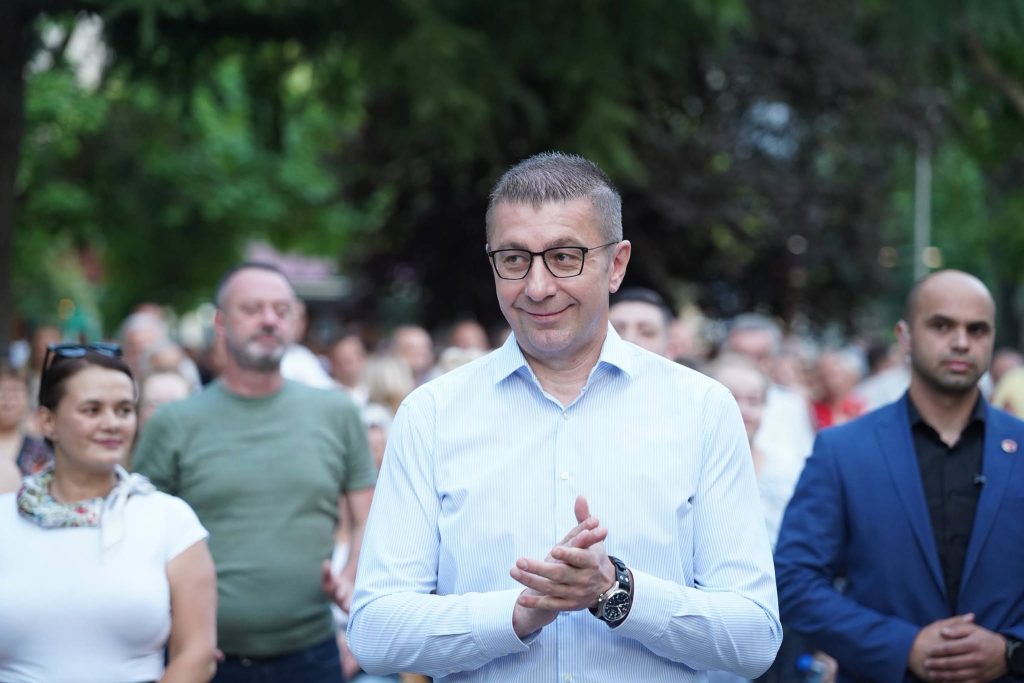 МИЦКОСКИ: ОД ВЕТЕНИ 5.000 ДО РЕАЛНИ 7.000 ДЕНАРИ ЗГОЛЕМУВАЊЕ ЗА ПЕНЗИОНЕРИТЕ!
