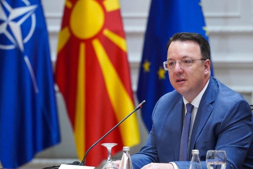 НИКОЛОСКИ: ЗАПОЧНУВАМЕ СО НАЈКРУПНАТА РЕФОРМА – ЕДНА ПЛАТФОРМА НАМЕСТО ПОВЕЌЕ ШАЛТЕРИ!