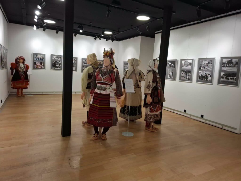 МАКЕДОНСКИ ФОЛКЛОР ПРЕД ХРВАТСКАТА ПУБЛИКА