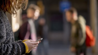 ЧЕТИРИ МАЛОЛЕТНИЦИ И ПЕТ РОДИТЕЛИ ЌЕ ОДГОВАРААТ ЗА СЛУЧАЈОТ СО НАСИЛСТВОТО ВО АЕРОДРОМ